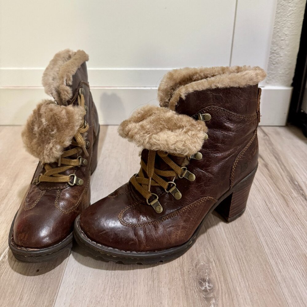 Born 100% real shearling high-heel hiking boot